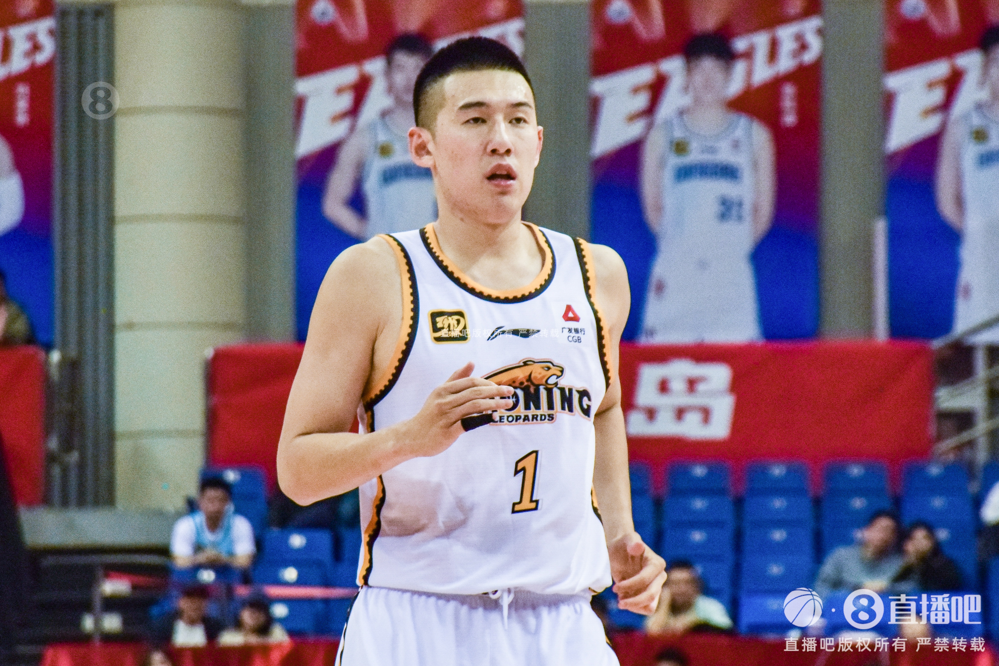 板凳匪徒！付豪替補5分鐘3中3拿到7分 正負值+15