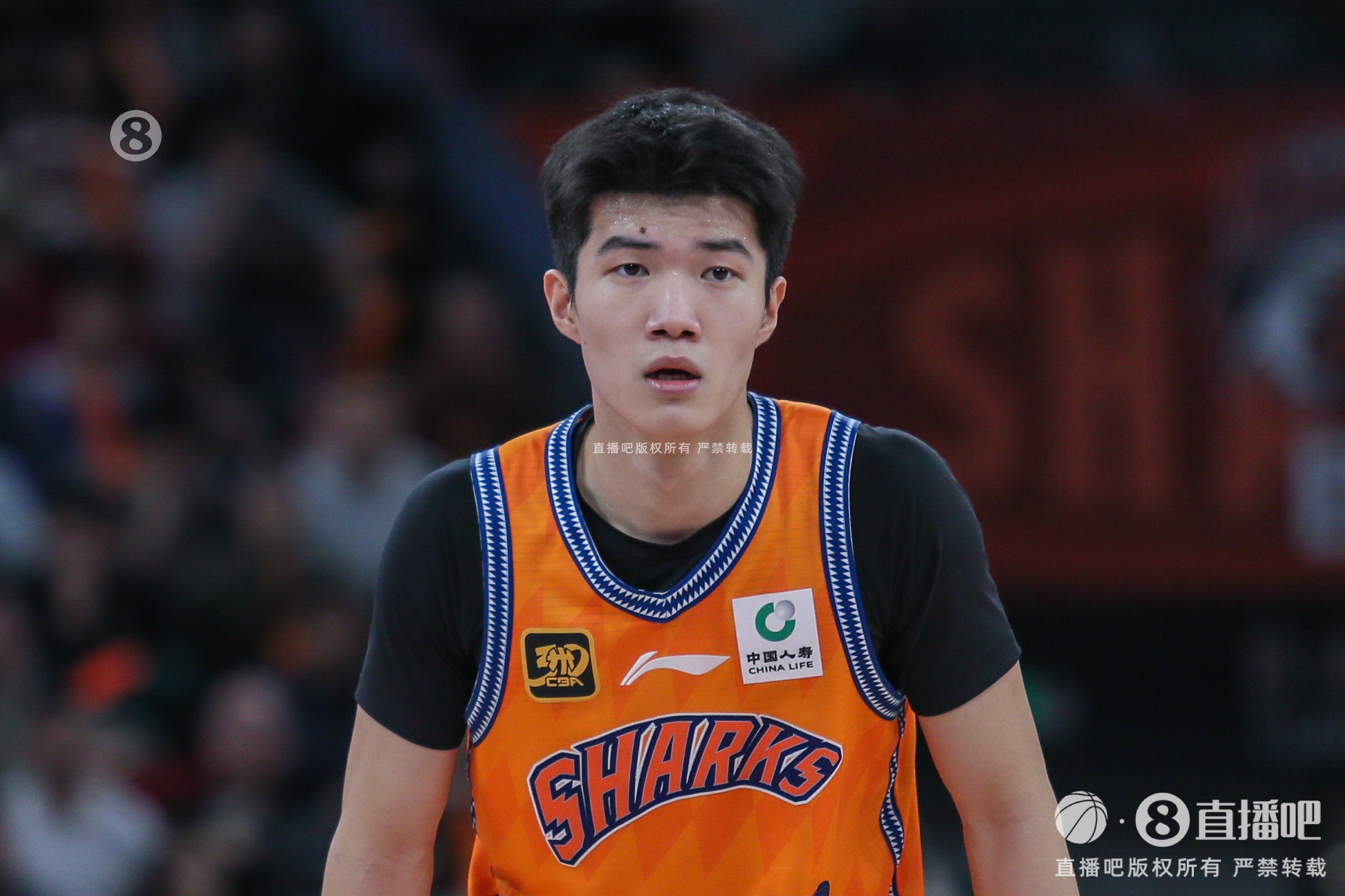 率先發(fā)力！偰李永煒首節5中4拿到11分 三分4中3